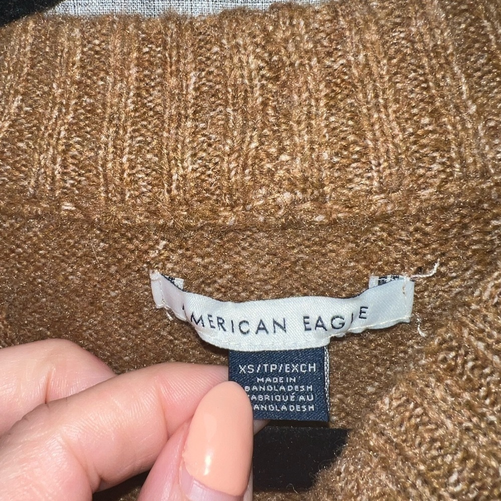 Women's American Eagle Sweater Xsmall Measurements for large - Picture 4 of 6